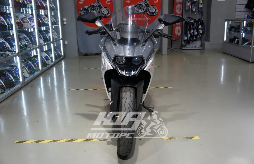 Мотоцикл KTM RC 390, Чорний з біло-жовтогарячий