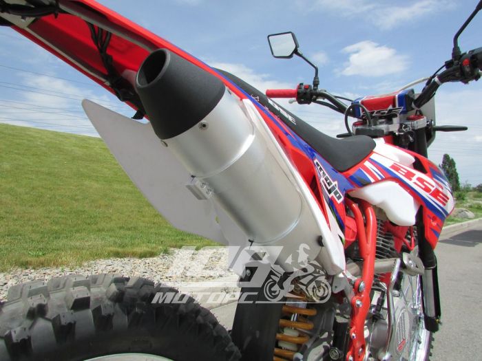 Мотоцикл BSE S2 ENDURO 250, Бело-красный