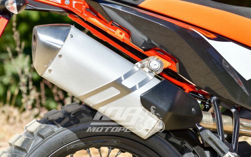 Мотоцикл KTM 790 ADVENTURE R, Черный с бело-оранжевый