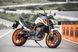 Мотоцикл KTM 890 DUKE R, Черный с бело-оранжевый