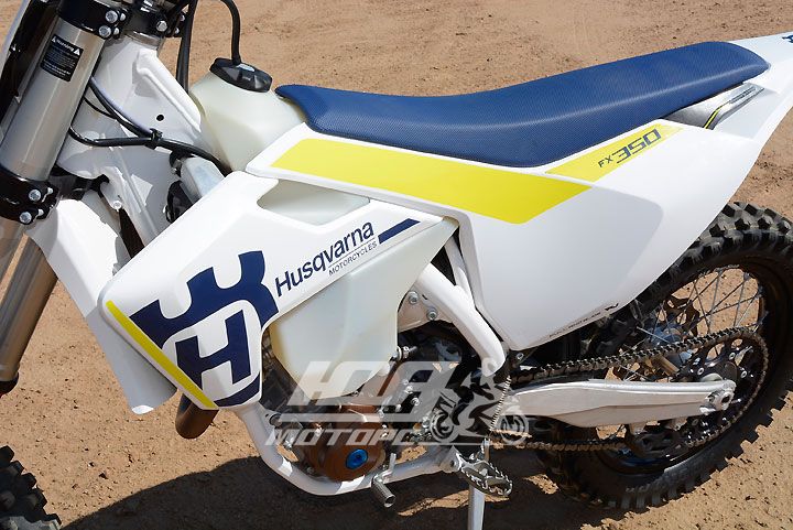 Мотоцикл HUSQVARNA FX 350, Білий із синьо-жовтим