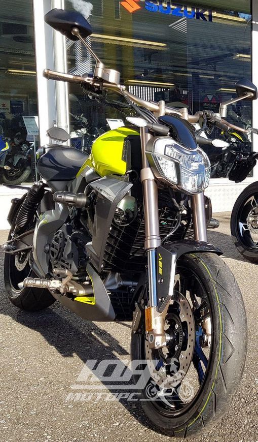 Мотоцикл ZONTES ZT310-V, Черный с желтым