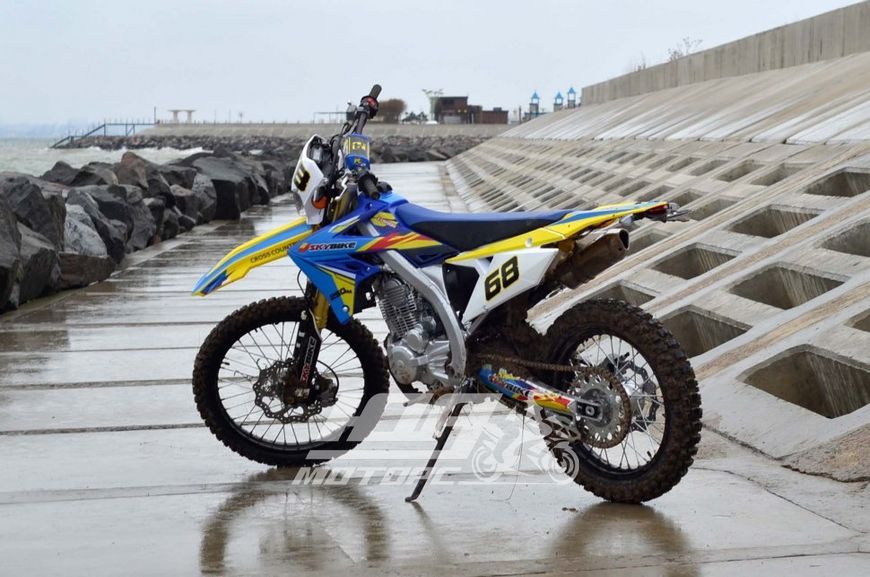 Мотоцикл SKYBIKE MZK 250 (ENDURO), Желто-голубой