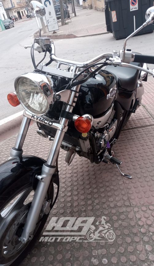 Мотоцикл KYMCO VENOX, Черный