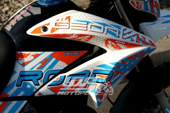 Мотоцикл GEON X-ROAD LIGHT 200, Белый с голубым