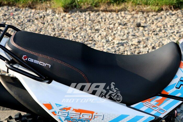 Мотоцикл GEON X-ROAD LIGHT 200, Білий із блакитним