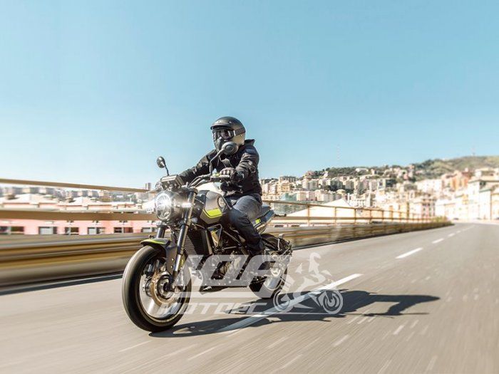 Мотоцикл BENELLI LEONCINO 250 TRAIL EFI ABS, Сіро-чорний