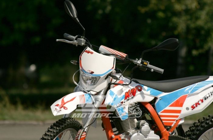 Мотоцикл KAYO K2-250, Біло-жовтогарячий