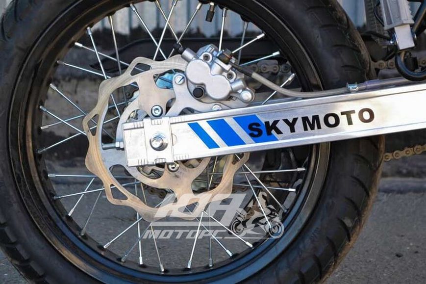 Мотоцикл SKYMOTO DRAGON II 200 (2019 г.), Черно-сине-белый