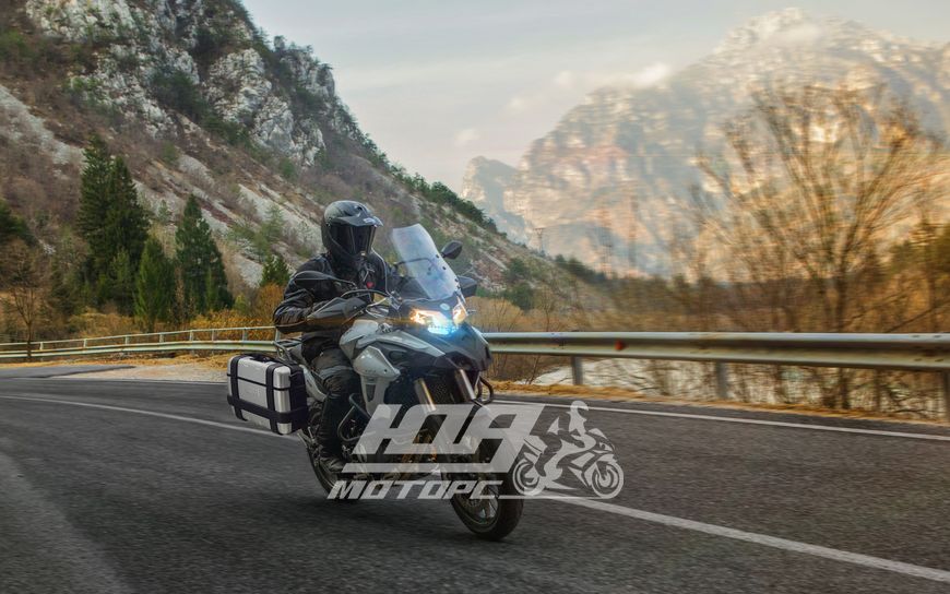 Мотоцикл BENELLI TRK 502X ABS OFF-ROAD, Сірий